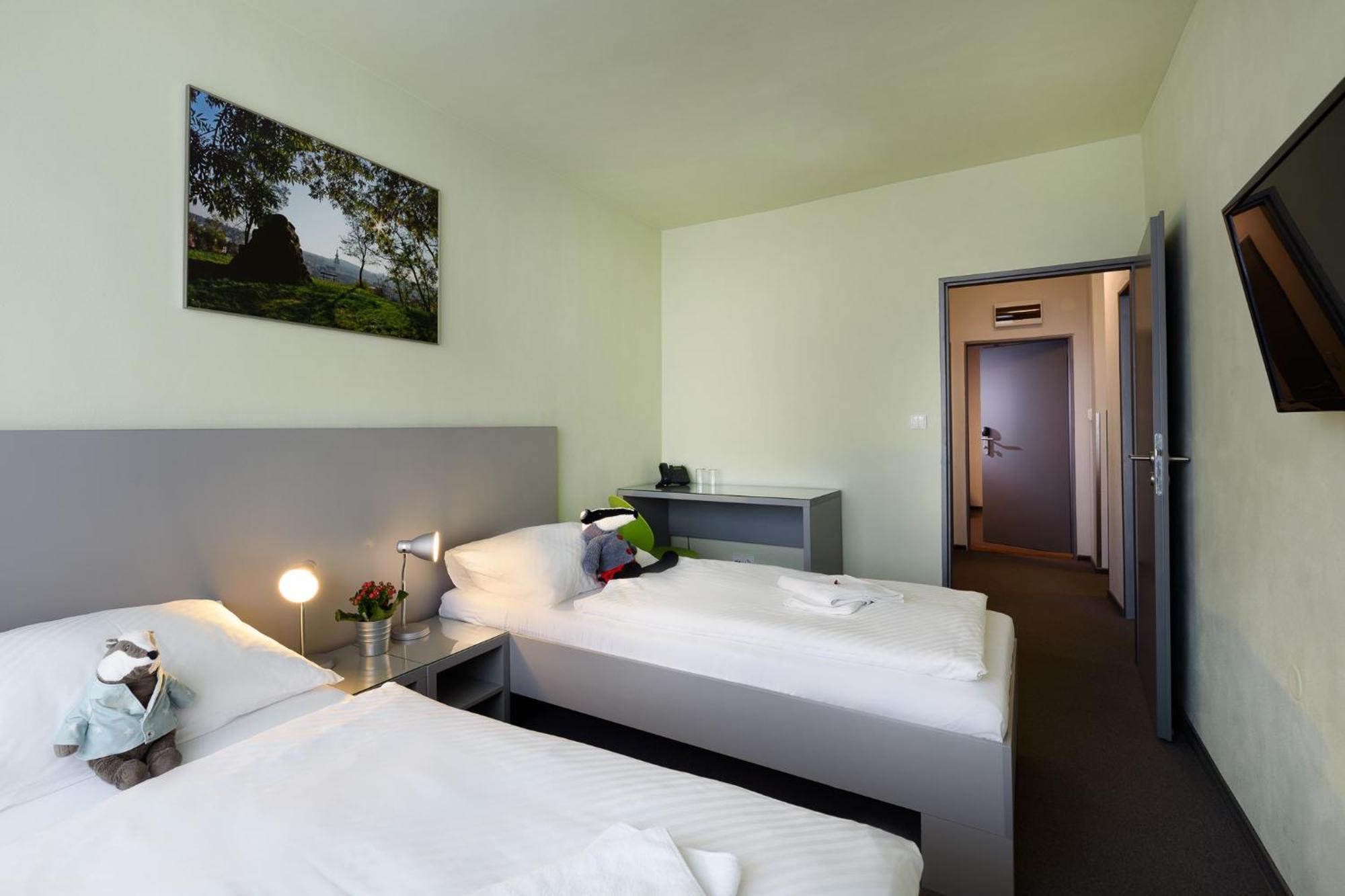 Hotel Atom Třebíč Exterior foto